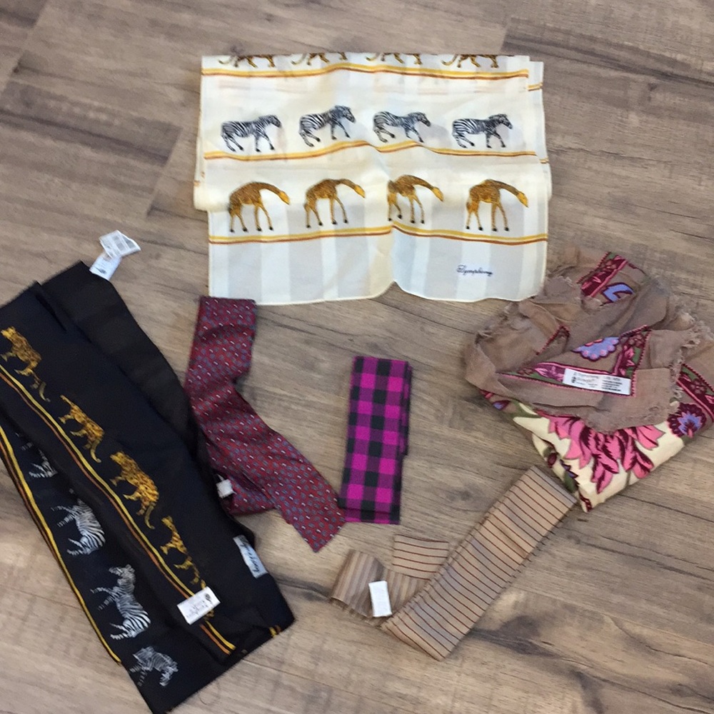 5 PCs of symphony scarves